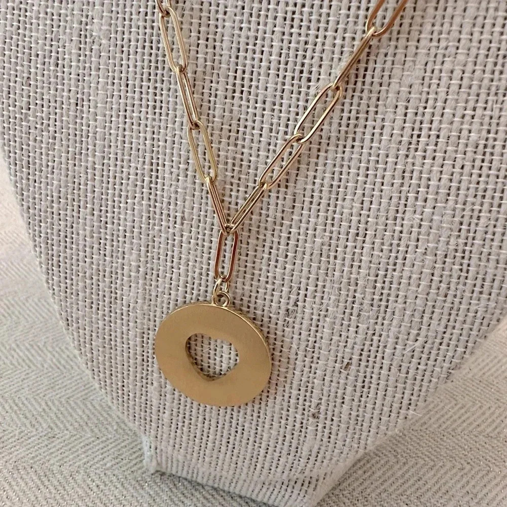 Sunburst Cut Out Heart 18K Gold PVD Stainless Steel Paperclip Pendant Necklace - Picture 4 of 5